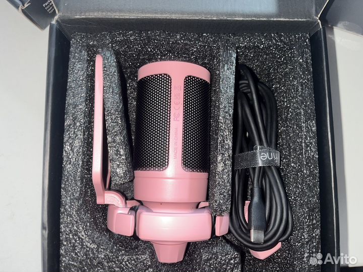 Студийный микрофон