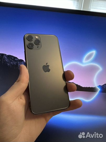iPhone 11 Pro, 64 ГБ