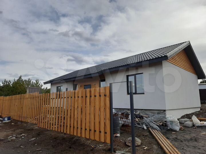 Дом 108 м² на участке 9 сот.