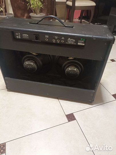 Гитарный Комбоусилитель Custom 2х30