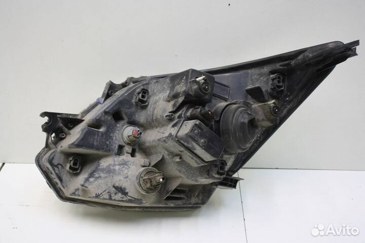 Фара правая Chevrolet Cobalt 2 T250 (2011 - 2016)