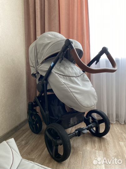 Коляска 2 в 1 aroteam эко кожа