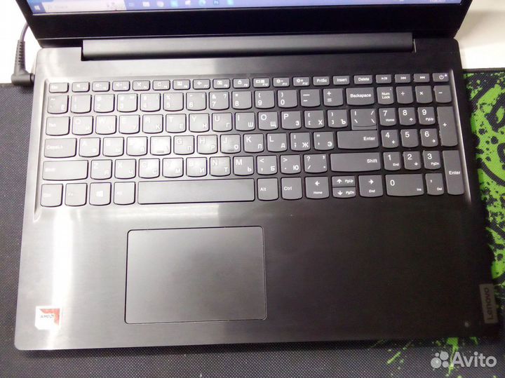 Ноутбук Lenovo