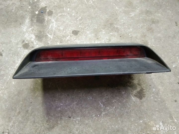 Стоп сигнал Джили Эмгранд EC7