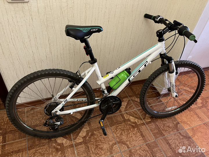 Велосипед GT laguna 24