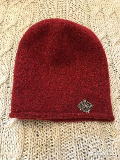 Шапка женская вязаная