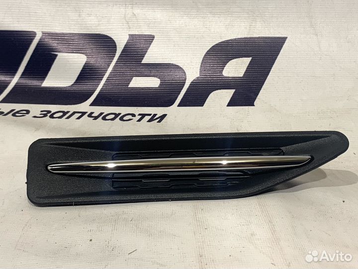 Заглушка повторителя поворота Kia Rio(11-17) правы