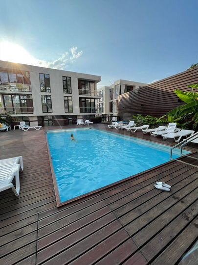 1-к. квартира, 42 м², 1/3 эт.