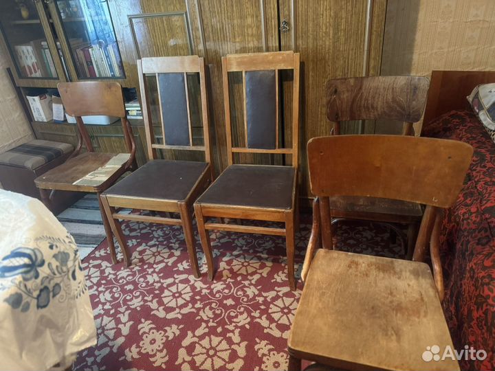 Старинный стул