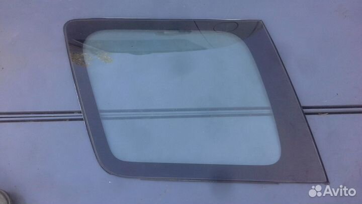 Стекло кузовное левое Honda CRV 2000