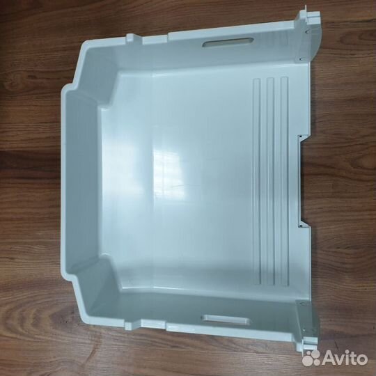 Основание ящика морозильной камеры (средний) для х