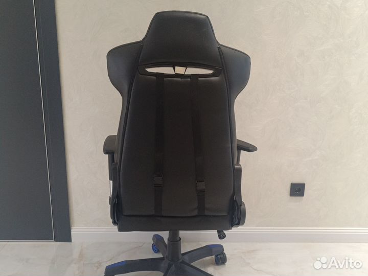 Игровое кресло Zet gaming