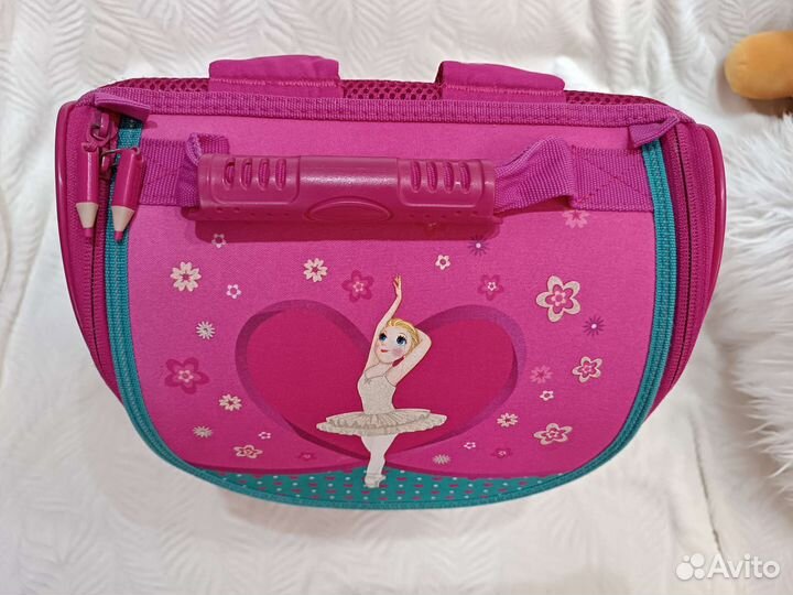 Школьный рюкзак