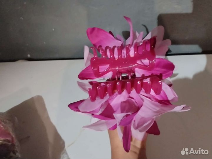 Заколка для волос