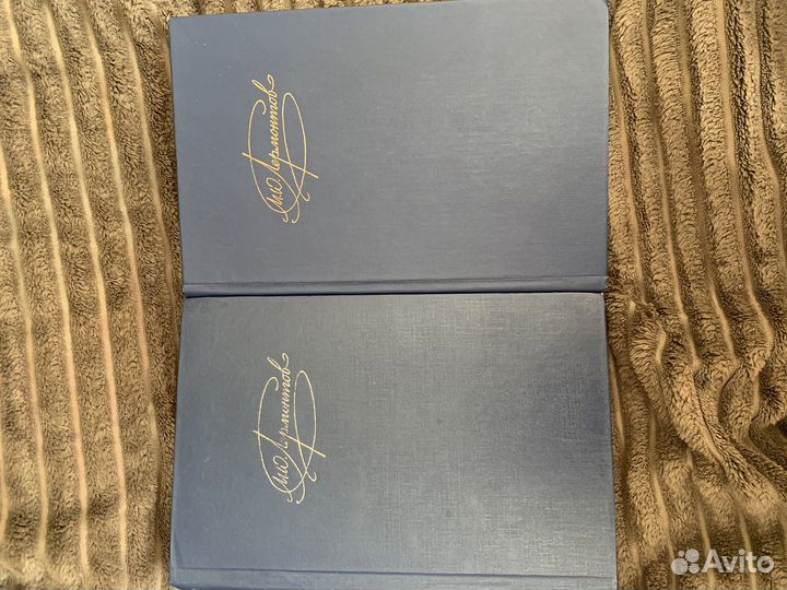 Книги Есенин,Пушкин