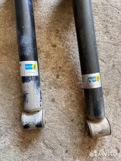 Задние стойки на passat б3 универсал