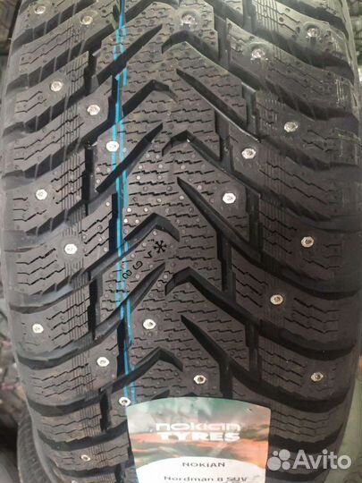 Nokian Tyres Nordman 8 SUV 235/55 R17