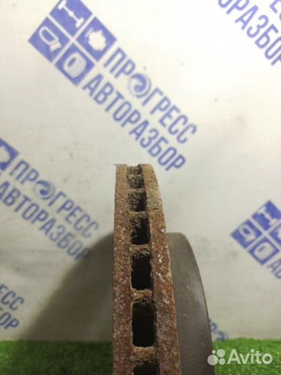 Тормозной диск передний левый Ssangyong Kyron