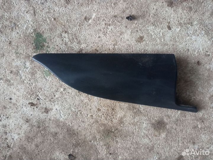 Накладка зеркала правая audi A8 D3