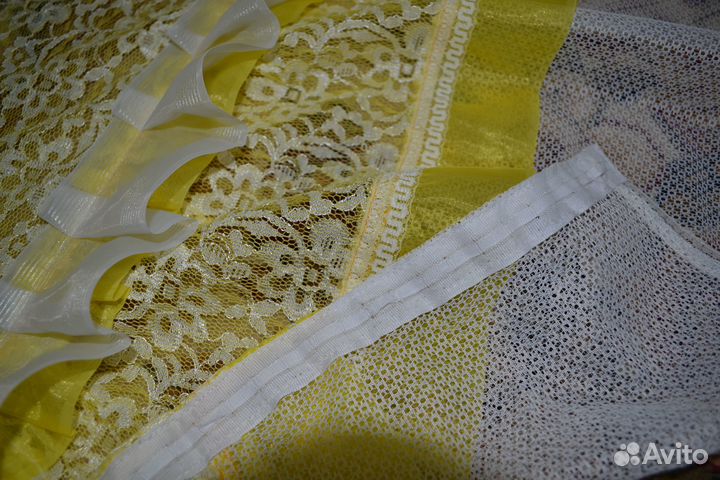 Шторы жёлтые из гипюра 2м 64см х 1м 91см