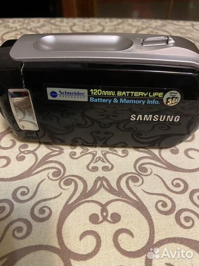 Цифровая видеокамера samsung