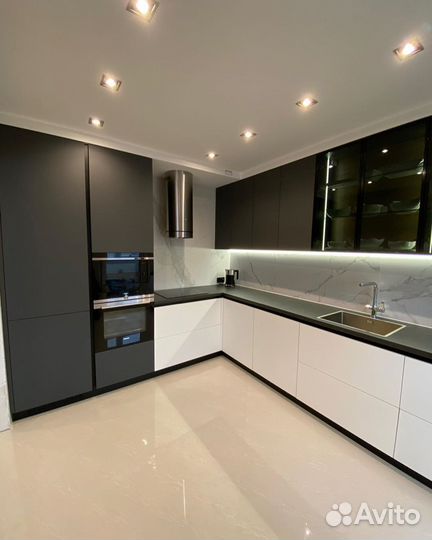 Кухонный гарнитур на заказ. В любом стиле