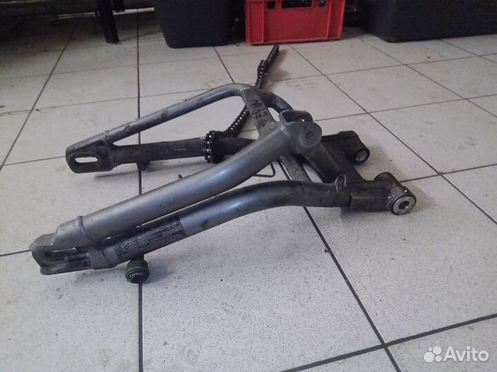 Маятник Kawasaki ER - 6F