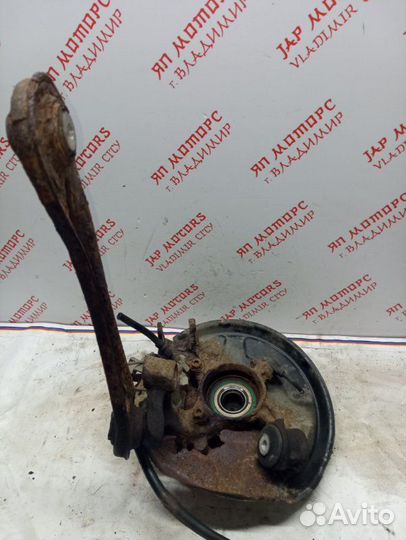 Ступица задняя левая Audi A4 B6 универсал AMB 2004