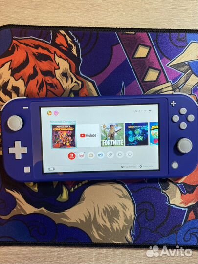 Nintendo switch lite + защитный чехол