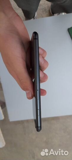 iPhone 8 Plus, 256 ГБ