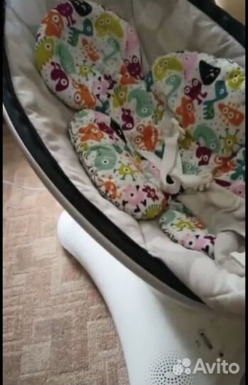 Детские электронные качели 4moms