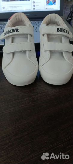 Белые кеды для мальчика