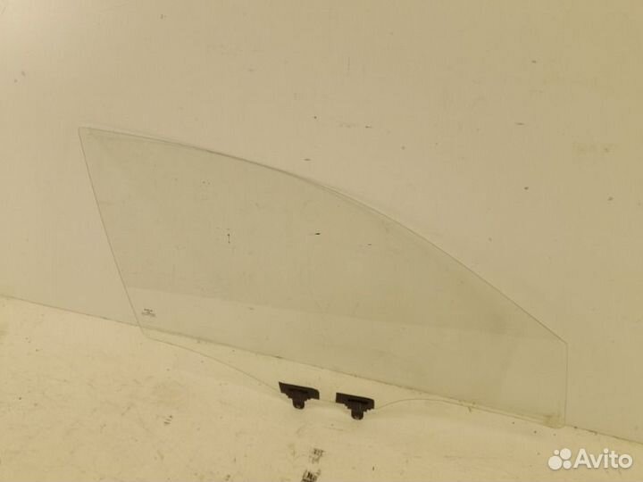 Стекло двери переднее правое Kia Rio 4 2020-2022