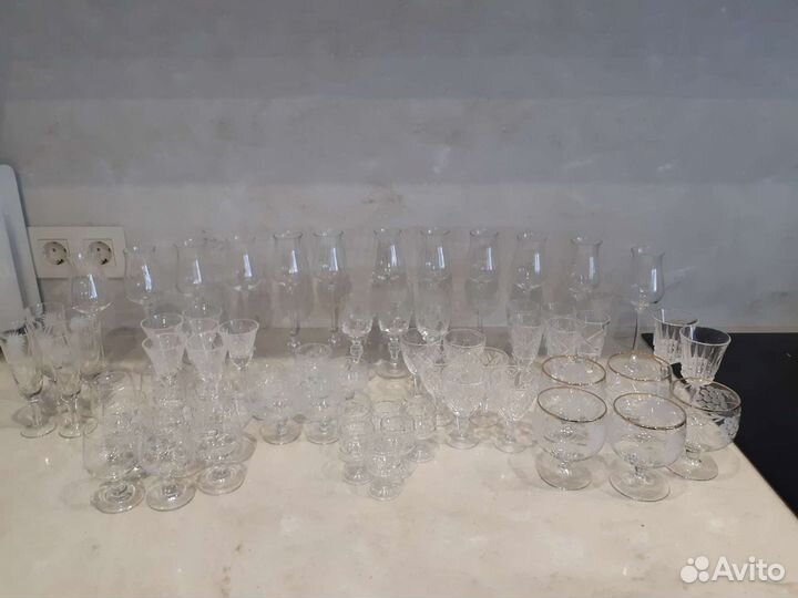 Наборы рюмок и фужеров