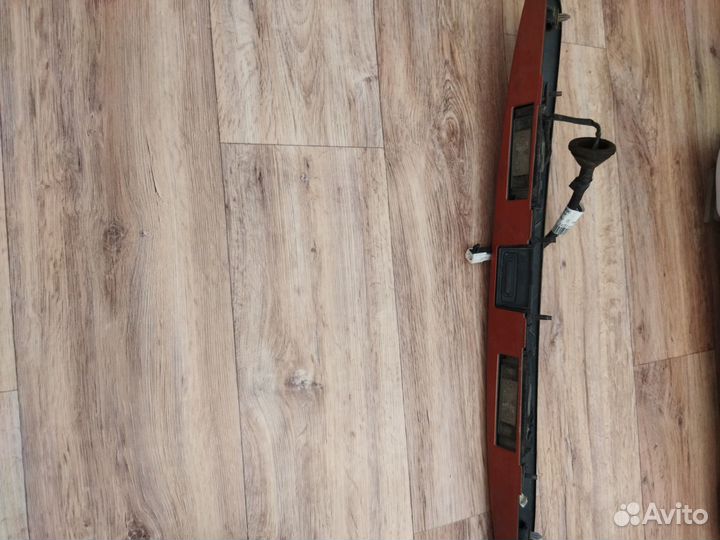 Накладка крышки багажника Nissan Note E 11