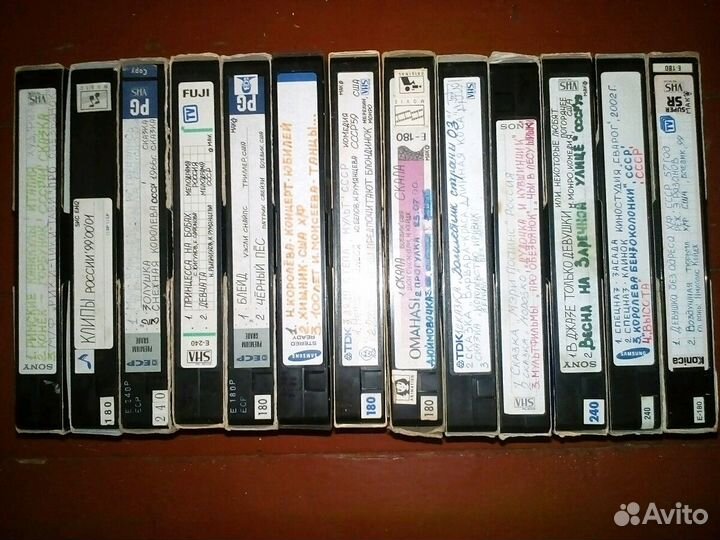 Видеокассеты