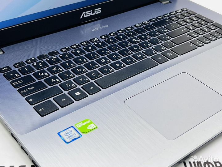 Asus 17.3