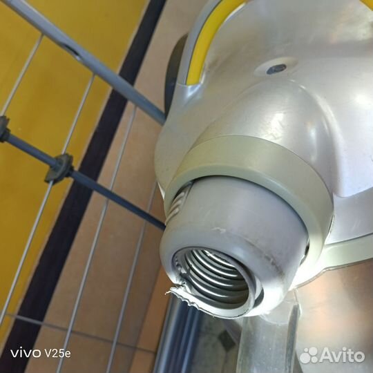 Пылесос zanussi