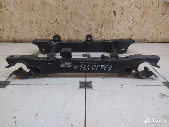 Балка (подрамник) передняя Mercedes-Benz W163