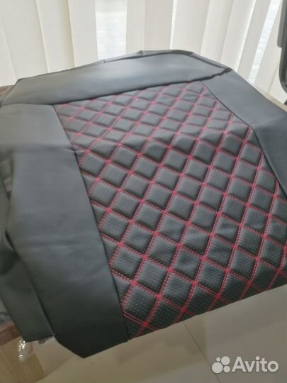 Чехлы Авто+ LADA Granta седан 12-18 г. красная стр