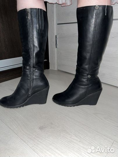 Зимние женские сапоги 38