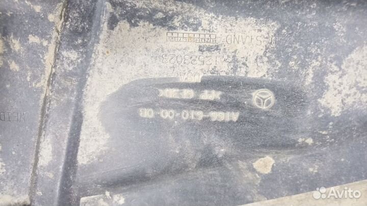 Защита днища кузова задняя левая Mercedes Ml 166