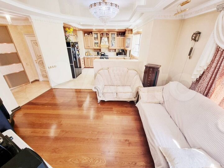 2-к. квартира, 62 м², 4/5 эт.