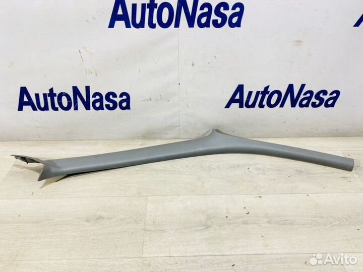 Обшивка стойки передняя правая Kia Spectra седан