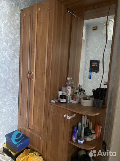Шкаф в прихожую