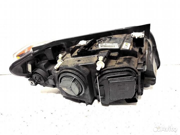 Фара левая (ксенон-адаптивная) USA BMW X1E84