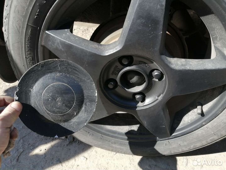 Колпачек на диск fiesta mk 5