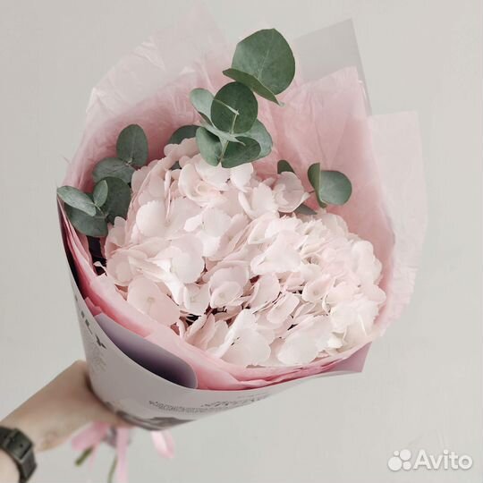 Букет с гортензией, доставка по г.сыктывкар
