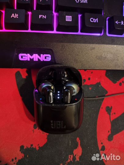 Беспроводные наушники jbl tune 225 tws