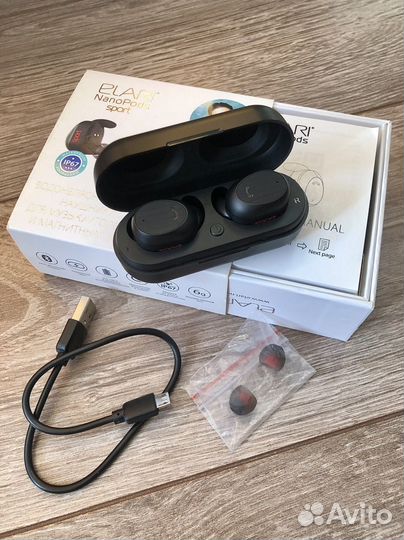 Беспроводные наушники Elari NanoPods Sport